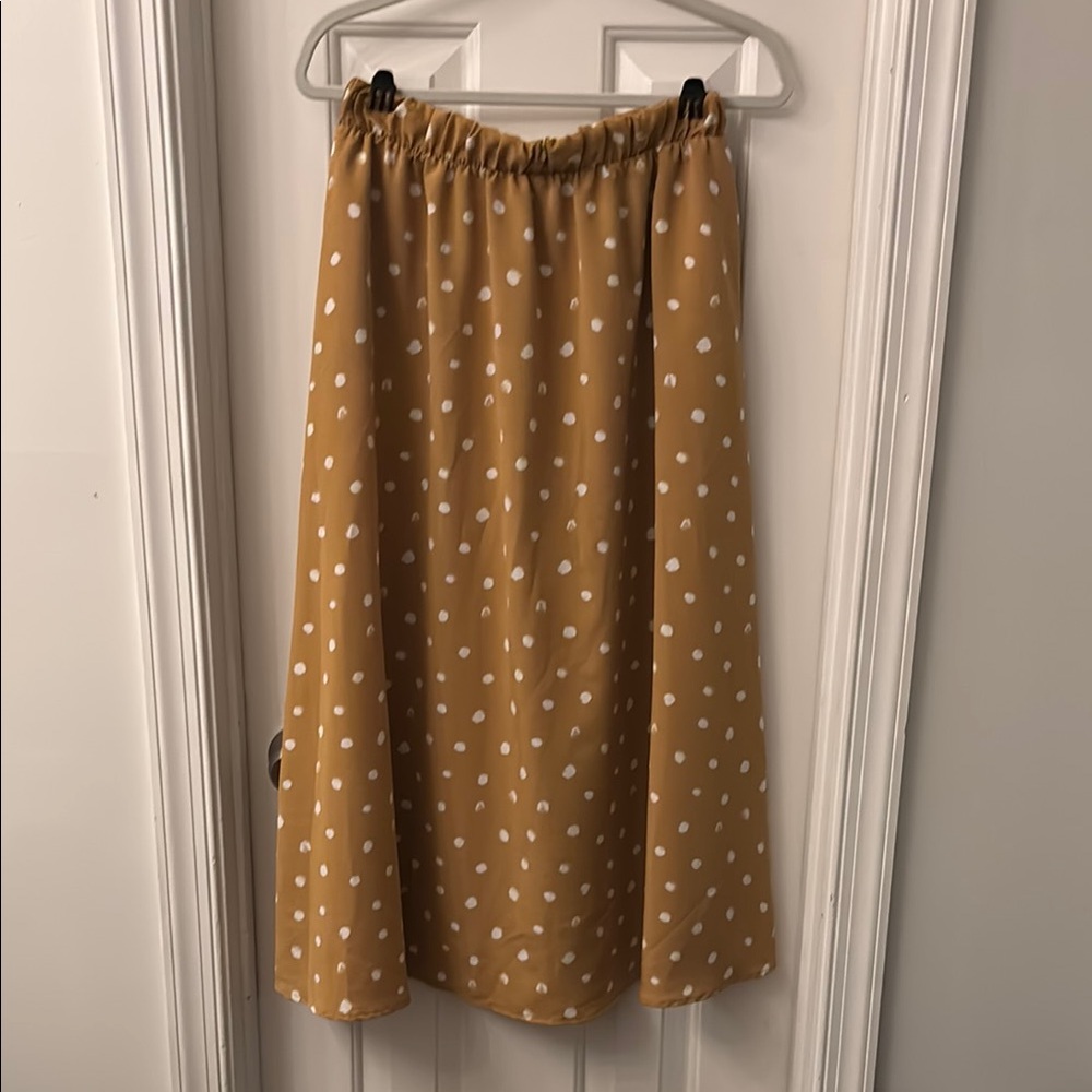 Chic A-Line Skirt in Mustard Polka Dot